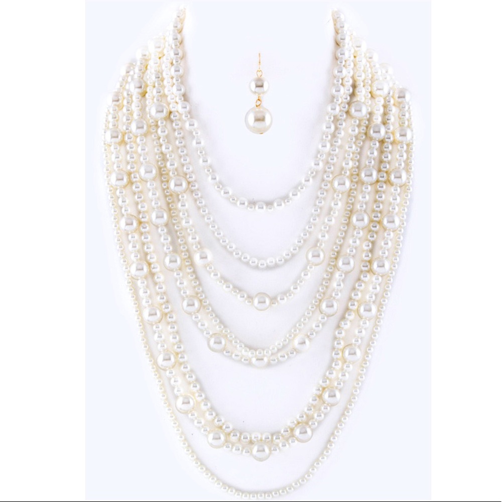 🎉Free Earrings 🎊 Luxe Cream Long Draped Pearl Statement Necklace